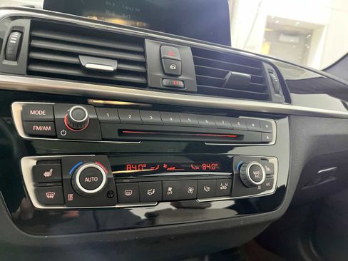 Used 2020 BMW 230i Coupe w/ Premium Package image 23