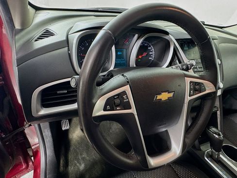 Used 2017 Chevrolet Equinox LT w/ Convenience Package image 11