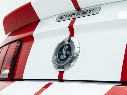 Used 2009 Ford Mustang Shelby GT500 RWD image 15