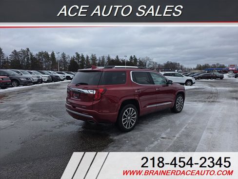 Used 2021 GMC Acadia Denali w/ Denali Ultimate Package image 3