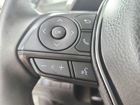 Used 2020 Toyota Camry SE FWD image 23