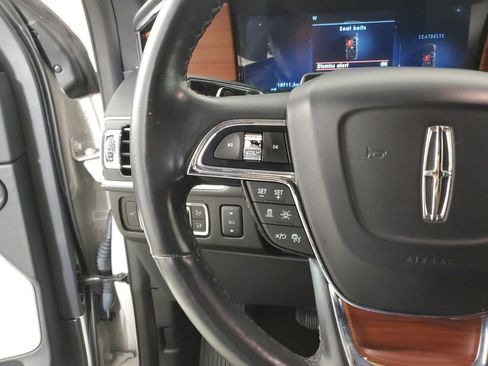 Used 2023 Lincoln Navigator Reserve AWD/4WD image 24