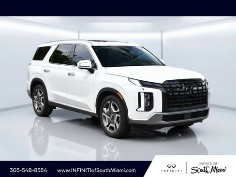 Used 2024 Hyundai Palisade Limited FWD image 3