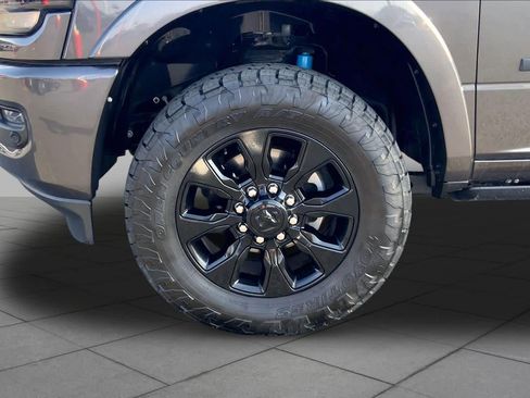 Used 2021 RAM 2500 Limited AWD/4WD image 11