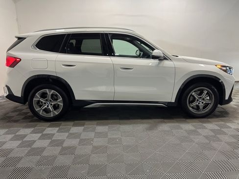 Used 2025 BMW X1 xDrive28i w/ Convenience Package image 4