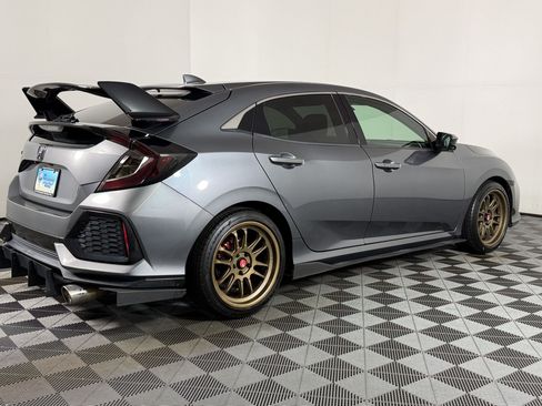 Used 2018 Honda Civic EX image 7