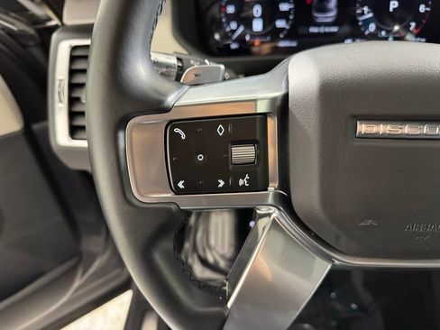 Used 2021 Land Rover Discovery S R-Dynamic image 17