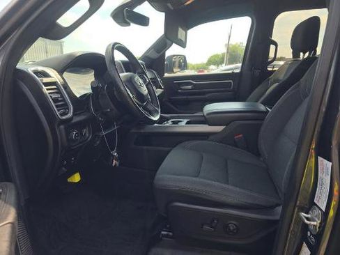 Used 2021 RAM 1500 Big Horn AWD/4WD image 6