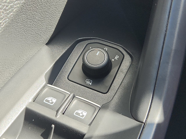 Used 2025 Volkswagen Jetta Sport FWD image 19