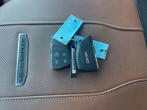 New 2026 GMC Sierra 2500 Denali Ultimate image 51