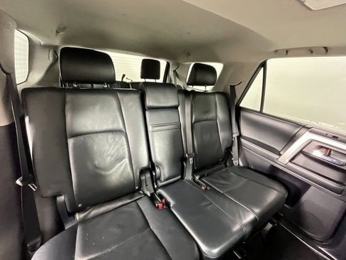 Used 2014 Toyota 4Runner Limited image 22
