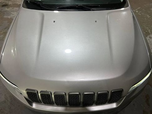 Used 2019 Jeep Cherokee Latitude w/ Popular Appearance Group FWD image 27