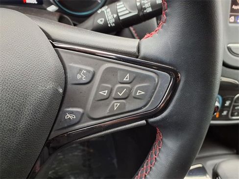 Used 2023 Chevrolet Equinox RS w/ LPO, Floor Liner Package image 10