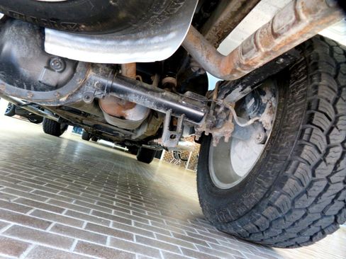 Used 2019 Chevrolet Silverado 1500 LT w/ Z71 Off-Road Package image 68