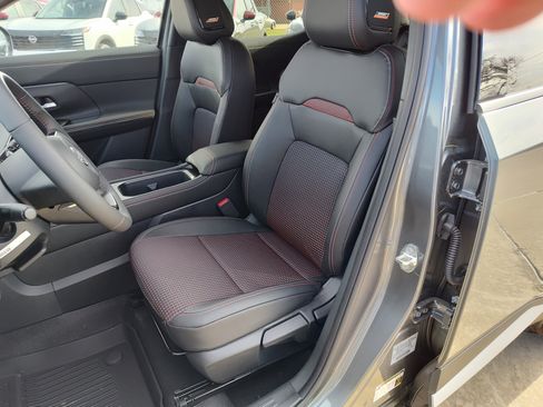 New 2026 Nissan Kicks SR w/ SR Premium Package image 7