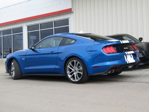 Used 2021 Ford Mustang GT Premium w/ Ford Safe & Smart Package image 10