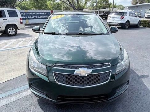 Used 2014 Chevrolet Cruze LT image 9