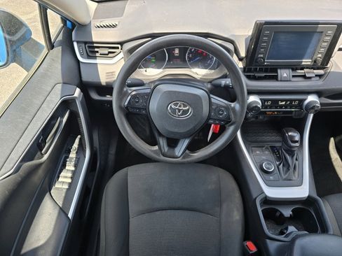 Certified 2021 Toyota RAV4 LE AWD/4WD image 22