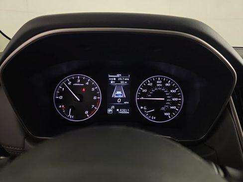 Certified 2025 Subaru Outback Onyx Edition AWD/4WD image 16