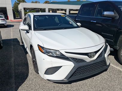 Used 2019 Toyota Camry SE