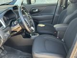 Used 2023 Jeep Renegade Latitude w/ Premium Group image 6