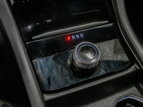 Used 2024 Jeep Grand Cherokee Altitude AWD/4WD image 21