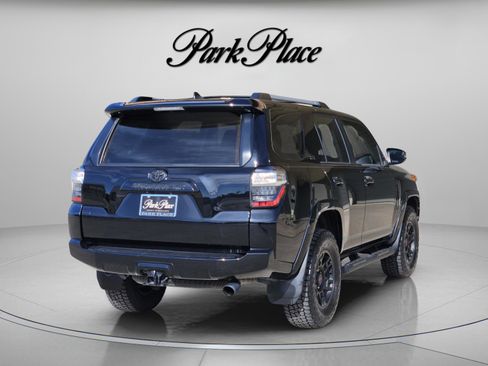 Used 2024 Toyota 4Runner SR5 Premium w/ Moonroof Package image 6