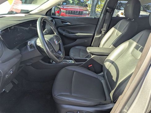 Used 2024 Buick Encore GX Sport Touring w/ Comfort Package image 25