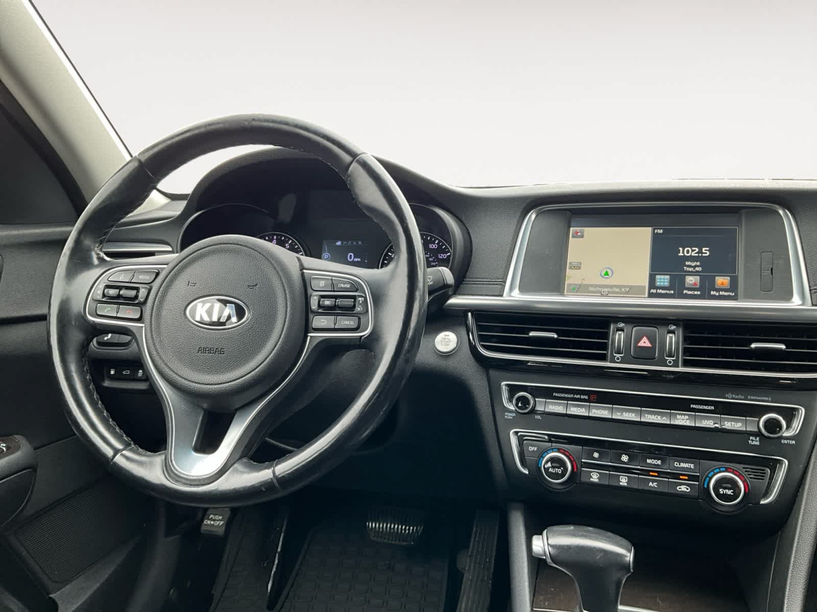 Used 2016 Kia Optima EX w/ Premium Package FWD image 10
