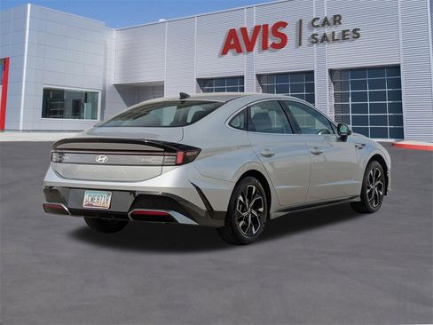 Used 2025 Hyundai Sonata SEL image 6