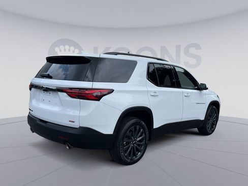 Used 2023 Chevrolet Traverse RS AWD/4WD image 7