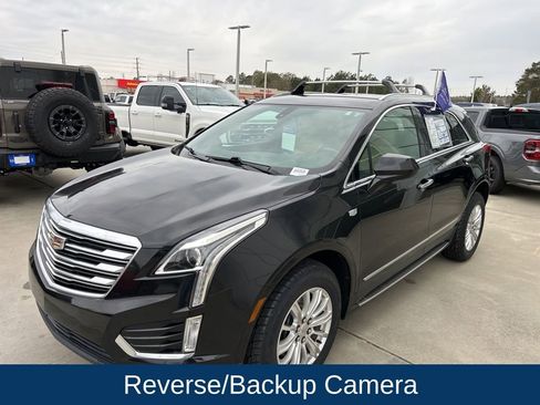 Used 2017 Cadillac XT5 FWD image 3
