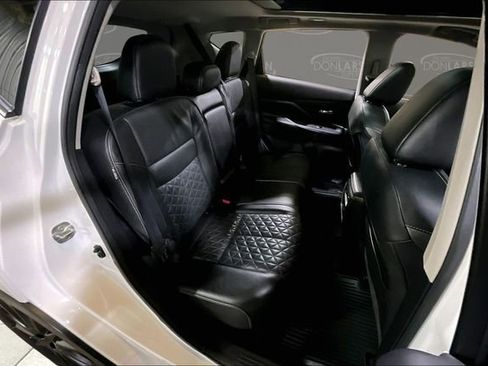 Used 2020 Nissan Murano Platinum AWD/4WD image 16