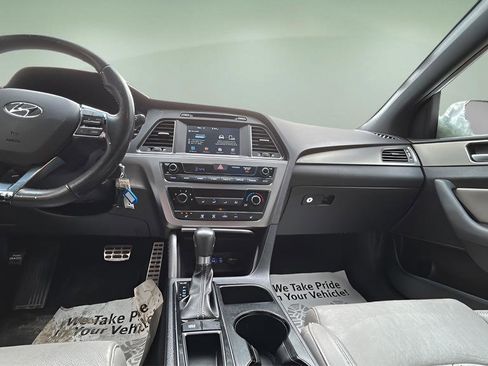 Used 2017 Hyundai Sonata Sport 2.0T FWD image 18
