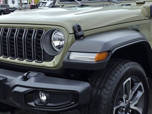 New 2025 Jeep Wrangler Sport S w/ Convenience Group image 8