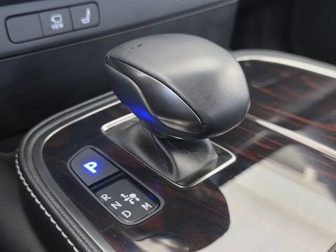 Certified 2023 Lexus LS 500 w/ Interior Upgrade Package RWD image 24
