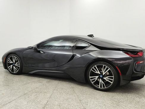 Used 2016 BMW i8 AWD/4WD image 3