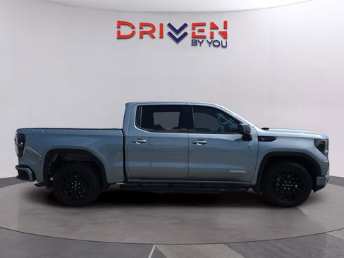 Used 2023 GMC Sierra 1500 Elevation AWD/4WD image 6