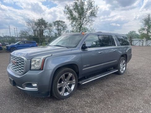 Used 2020 GMC Yukon XL Denali w/ Denali Ultimate Package AWD/4WD image 52
