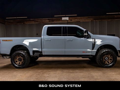 Used 2024 Ford F250 Lariat w/ Lariat Ultimate Package image 10