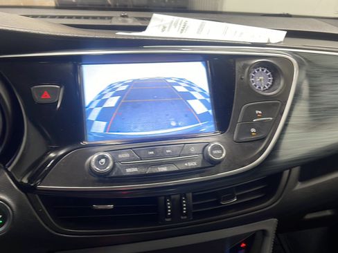 Used 2019 Buick Envision Essence w/ LPO, Active Package AWD/4WD image 9