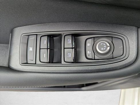 Used 2025 Subaru Legacy Premium w/ Popular Package #1 AWD/4WD image 10