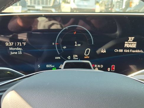 Used 2026 Cadillac Lyriq Sport AWD/4WD image 3