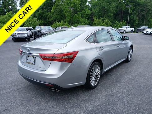 Used 2017 Toyota Avalon Limited w/ Carpet Mat Package FWD image 6