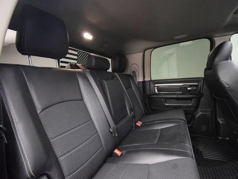 Used 2018 RAM 2500 Big Horn w/ Sport Appearance Group AWD/4WD image 26