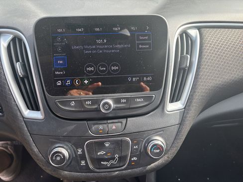Used 2023 Chevrolet Malibu LS FWD image 9