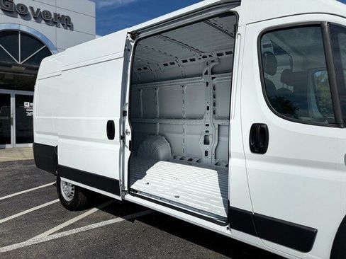 New 2025 RAM ProMaster 3500 w/ Power Group image 18
