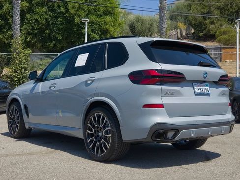Used 2026 BMW X5 xDrive50e w/ M Sport Package AWD/4WD image 25