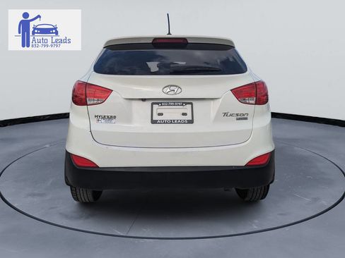 Used 2011 Hyundai Tucson Limited w/ Premium Pkg 3 image 7