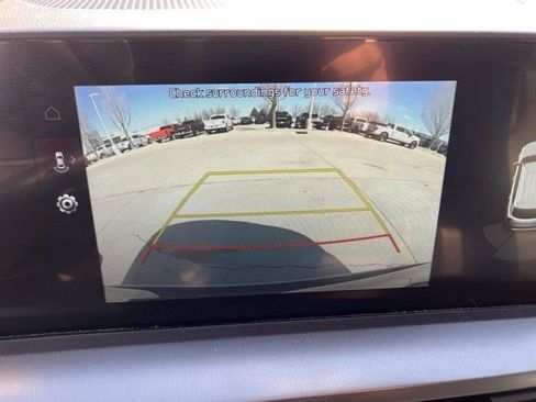 Used 2025 Kia Telluride S image 13